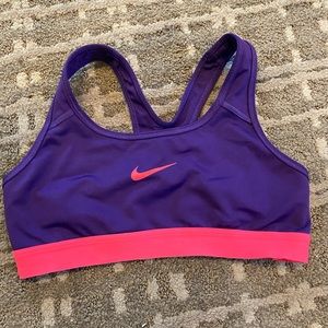 Nike Pro Sports Bra